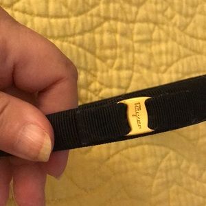 ***SOLD***Auth. Salvatore Ferragamo Navy Headband